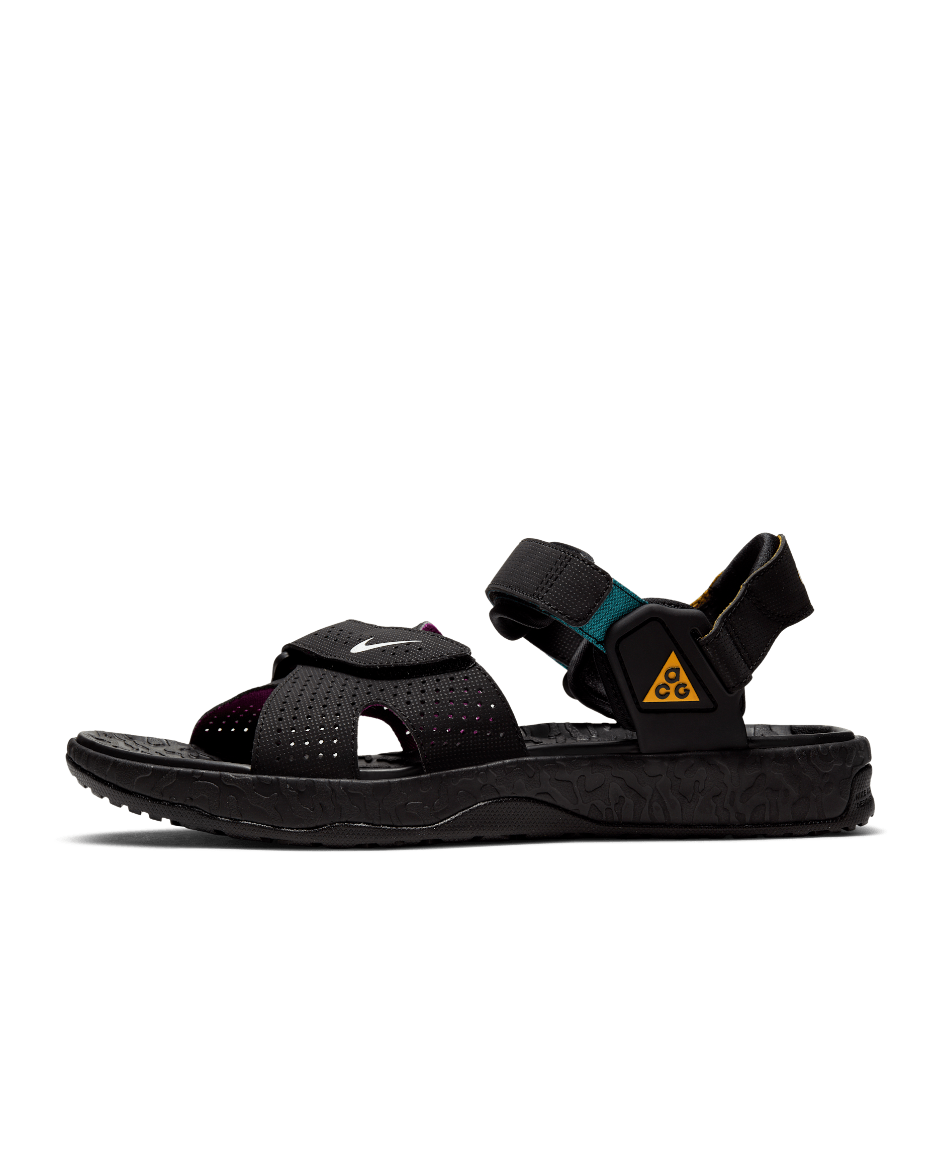 Nike ACG Deschutz Sandals. Nike JP